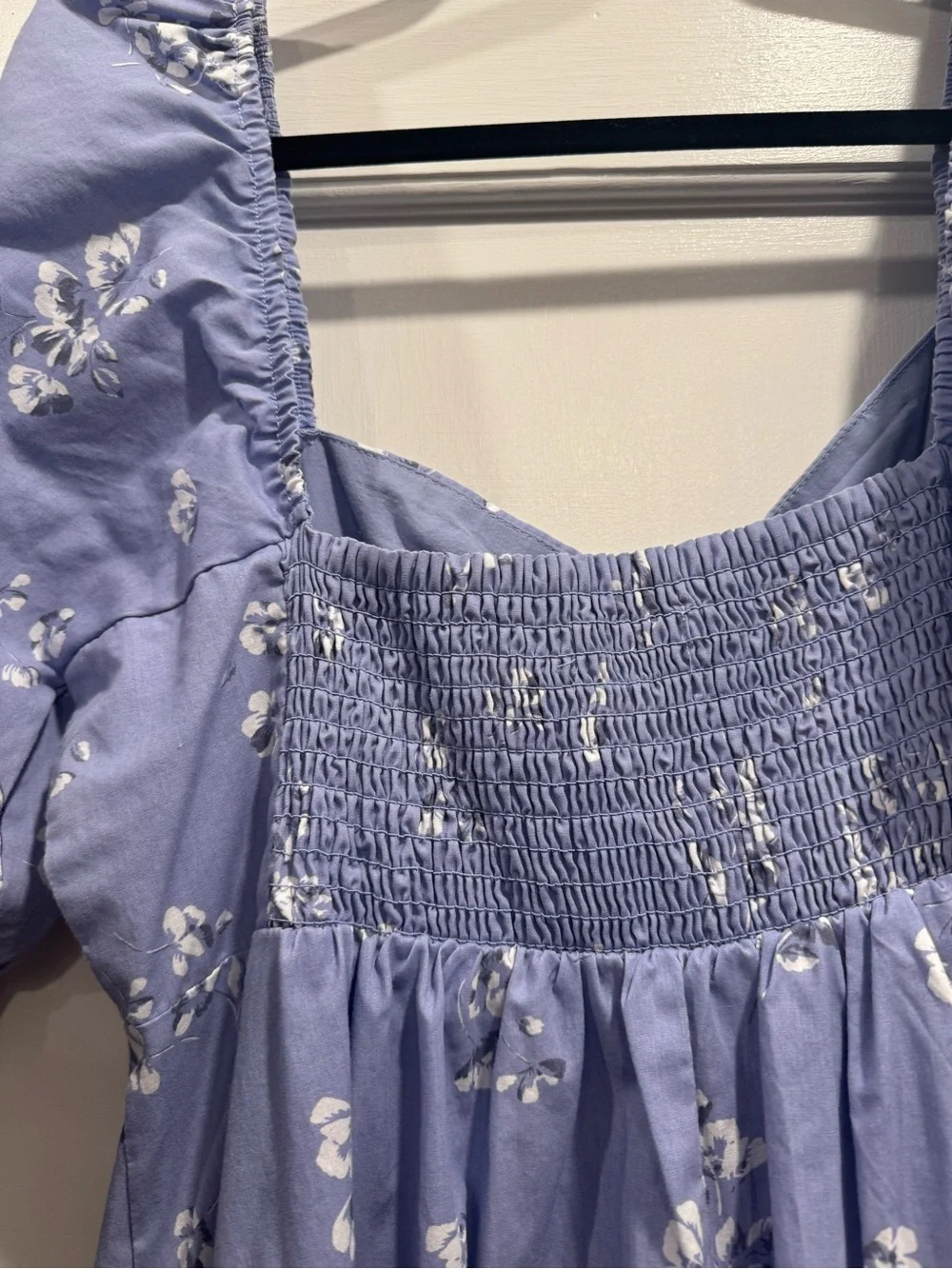 Abercrombie Emerson Maxi Dress Smocked Large Periwinkle Floral Cottagecore Boho